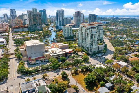 Immobilier commercial à vendre à Fort Lauderdale, Floride № 2268031 - photo 8