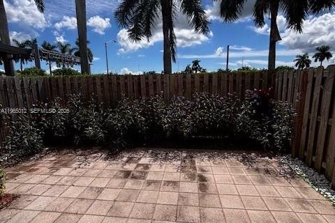 Adosado en alquiler en Homestead, Florida, 4 dormitorios, 175.31 m2 № 2026358 - foto 28