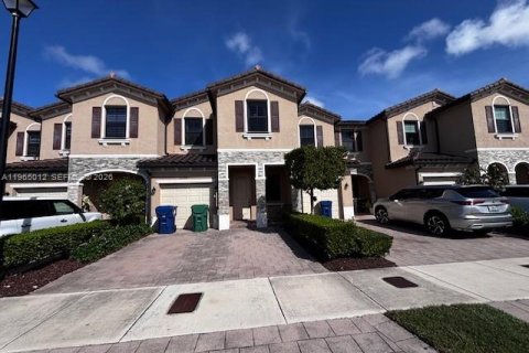 Adosado en alquiler en Homestead, Florida, 4 dormitorios, 175.31 m2 № 2026358 - foto 2