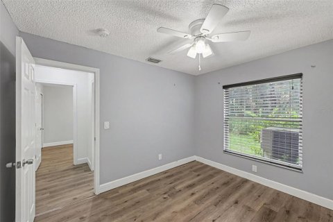 House in Cocoa, Florida 3 bedrooms, 112.6 sq.m. № 2284463 - photo 22