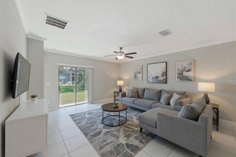 House in Hudson, Florida 5 bedrooms, 221.94 sq.m. № 1911688 - photo 19