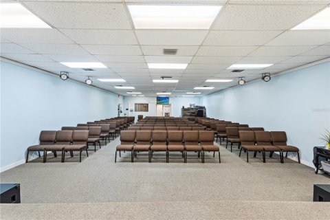 Propiedad comercial en venta en Tampa, Florida, 285.58 m2 № 1718035 - foto 21