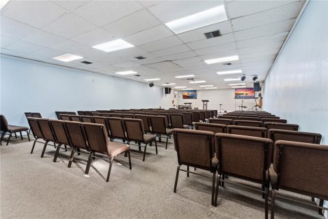 Propiedad comercial en venta en Tampa, Florida, 285.58 m2 № 1718035 - foto 19