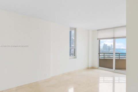 Снять в аренду кондоминиум в Майами, Флорида 2 спальни, 121.7м2, № 1924731 - фото 12