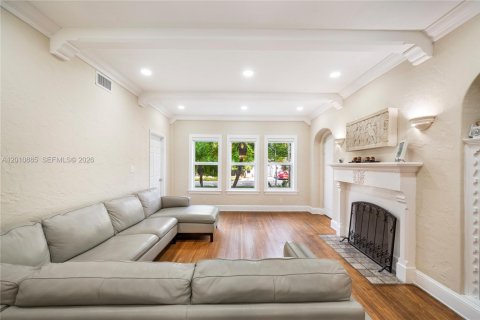 Condo in Miami Beach, Florida, 3 bedrooms  № 2075254 - photo 3