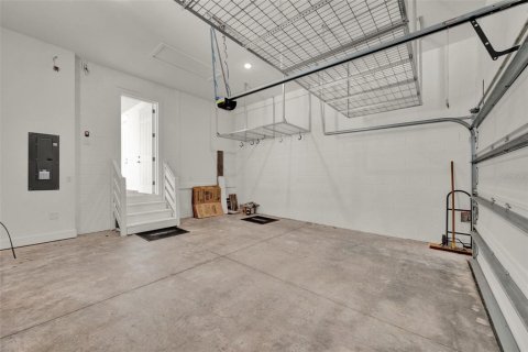 Townhouse in Celebration, Florida 3 bedrooms, 164.9 sq.m. № 1824881 - photo 30