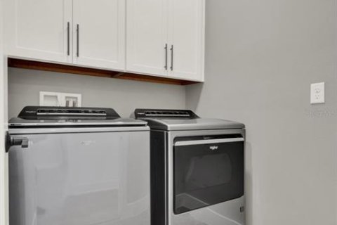 Townhouse in Celebration, Florida 3 bedrooms, 164.9 sq.m. № 1824881 - photo 27