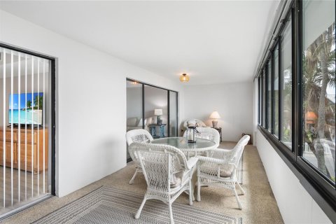 Condo in Bradenton Beach, Florida, 2 bedrooms  № 2097673 - photo 20