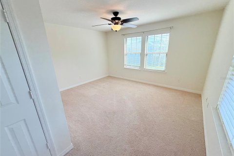 Villa ou maison à louer à Oviedo, Floride: 4 chambres, 269.23 m2 № 2425948 - photo 20
