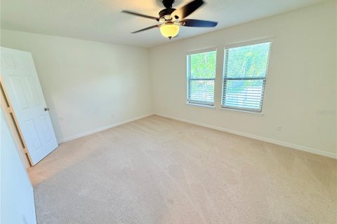 Villa ou maison à louer à Oviedo, Floride: 4 chambres, 269.23 m2 № 2425948 - photo 23