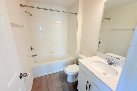 Villa ou maison à louer à Oviedo, Floride: 4 chambres, 269.23 m2 № 2425948 - photo 21