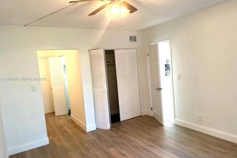 Снять в аренду кондоминиум в Плантация, Флорида 1 спальня, 73.39м2, № 2058561 - фото 6