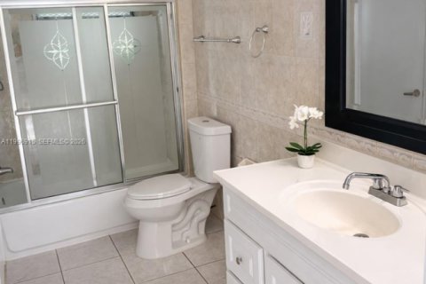 Снять в аренду кондоминиум в Плантация, Флорида 1 спальня, 73.39м2, № 2058561 - фото 4