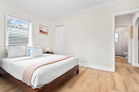 Villa ou maison à louer à Hollywood, Floride: 2 chambres, 105.63 m2 № 1944630 - photo 13