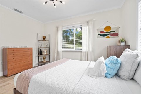 Villa ou maison à louer à Hollywood, Floride: 2 chambres, 105.63 m2 № 1944630 - photo 15