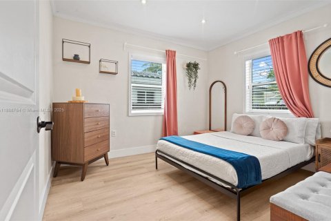 Villa ou maison à louer à Hollywood, Floride: 2 chambres, 105.63 m2 № 1944630 - photo 6