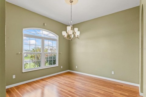 House in Summerfield, Florida 3 bedrooms, 167.5 sq.m. № 2413502 - photo 6