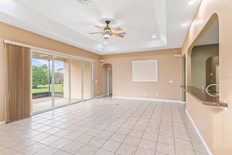 House in Summerfield, Florida 3 bedrooms, 167.5 sq.m. № 2413502 - photo 17