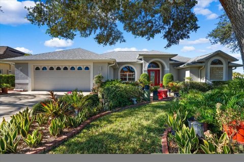 House in Palm Coast, Florida 4 bedrooms, 204.38 sq.m. № 1900011 - photo 3