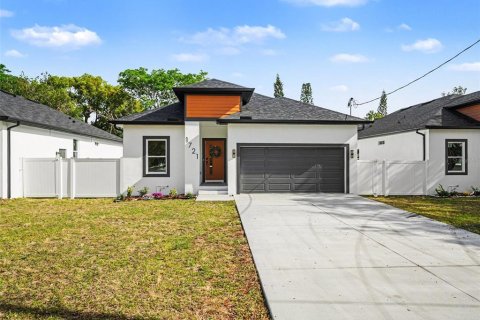 Casa en venta en Tampa, Florida, 4 dormitorios, 192.21 m2 № 2196441 - foto 22