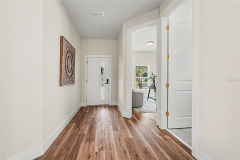Casa en venta en Tampa, Florida, 4 dormitorios, 192.21 m2 № 2196441 - foto 15