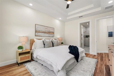 Casa en venta en Tampa, Florida, 4 dormitorios, 192.21 m2 № 2196441 - foto 19