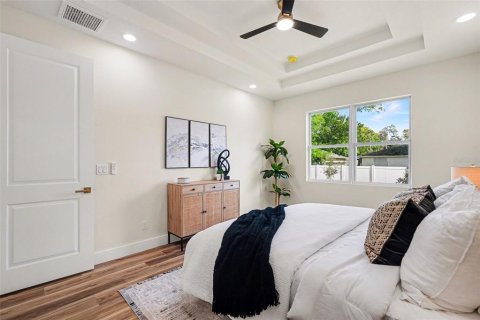 Casa en venta en Tampa, Florida, 4 dormitorios, 192.21 m2 № 2196441 - foto 16