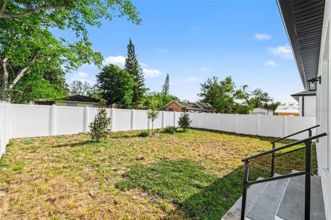 Casa en venta en Tampa, Florida, 4 dormitorios, 192.21 m2 № 2196441 - foto 23