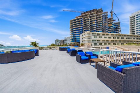Copropriété à louer à Miami Beach, Floride: 2 chambres, 132.85 m2 № 2367860 - photo 27