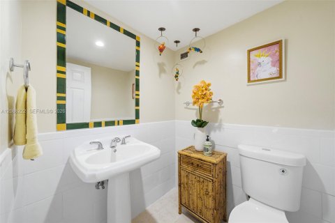 Copropriété à louer à Miami Beach, Floride: 2 chambres, 132.85 m2 № 2367860 - photo 6