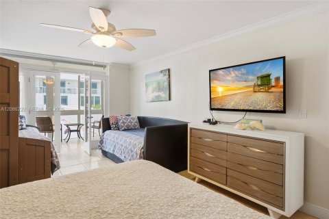 Copropriété à louer à Miami Beach, Floride: 2 chambres, 132.85 m2 № 2367860 - photo 8