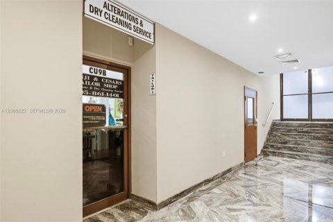 Copropriété à louer à Miami Beach, Floride: 2 chambres, 132.85 m2 № 2367860 - photo 21