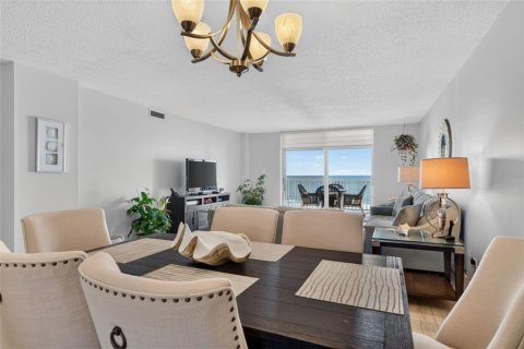 Condo in Longboat Key, Florida, 2 bedrooms  № 2266566 - photo 16