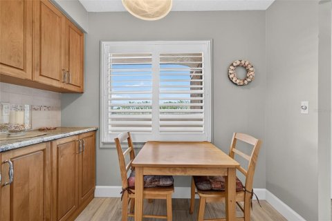 Condo in Longboat Key, Florida, 2 bedrooms  № 2266566 - photo 27