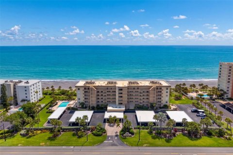 Condo in Longboat Key, Florida, 2 bedrooms  № 2266566 - photo 7