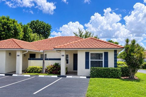 Apartment in Boca Raton, Florida 2 bedrooms, 104.05 sq.m. № 2357796