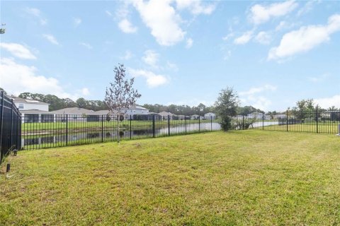 Casa en venta en Davenport, Florida, 4 dormitorios, 195.84 m2 № 2303030 - foto 16