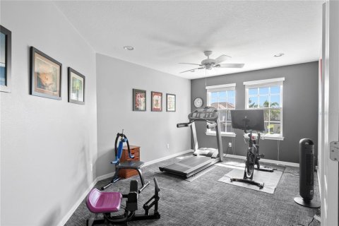 House in Winter Garden, Florida 4 bedrooms, 383.31 sq.m. № 1914850 - photo 23