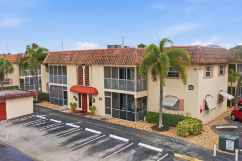 Condominio en venta en Pompano Beach, Florida, 1 dormitorio, 69.68 m2 № 2246306 - foto 25