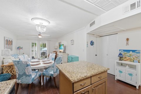 Condominio en venta en Pompano Beach, Florida, 1 dormitorio, 69.68 m2 № 2246306 - foto 16