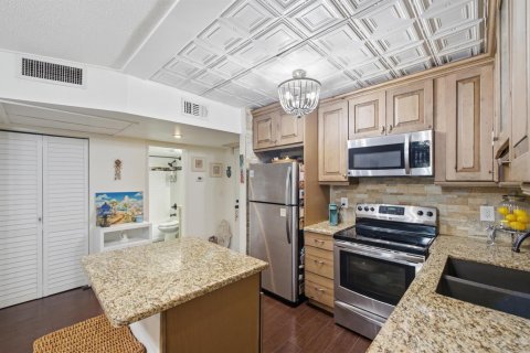 Condominio en venta en Pompano Beach, Florida, 1 dormitorio, 69.68 m2 № 2246306 - foto 6