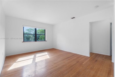 Снять в аренду виллу или дом в Майами, Флорида 4 спальни, 69.31м2, № 2000271 - фото 8