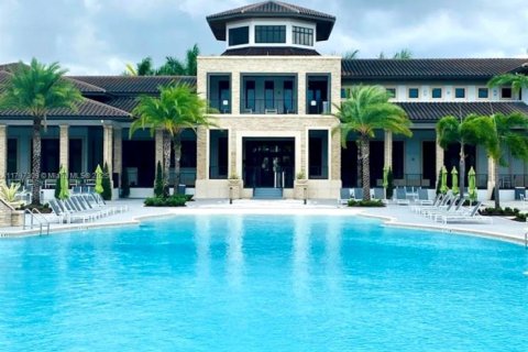 Condo in Doral, Florida, 3 bedrooms  № 2022469 - photo 27