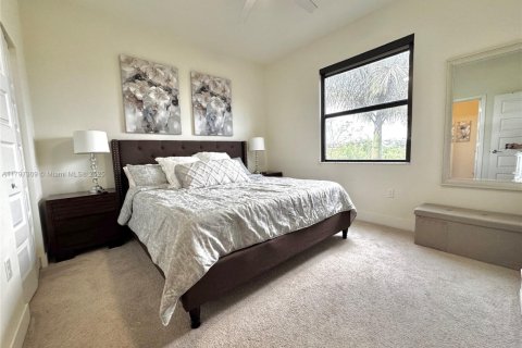 Condo in Doral, Florida, 3 bedrooms  № 2022469 - photo 13