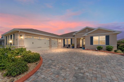 Villa ou maison à vendre à Ocala, Floride: 3 chambres, 249.54 m2 № 1837017 - photo 1