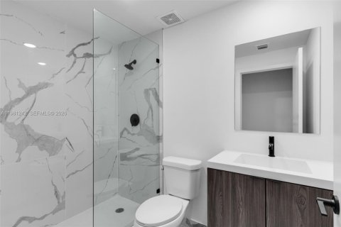 Townhouse in Homestead, Florida 4 bedrooms, 200.02 sq.m. № 2043125 - photo 11