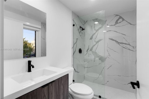 Townhouse in Homestead, Florida 4 bedrooms, 200.02 sq.m. № 2043125 - photo 15