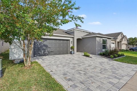 Villa ou maison à vendre à Davenport, Floride: 4 chambres, 180.14 m2 № 2298260 - photo 2