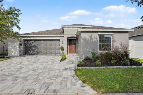 House in Davenport, Florida 4 bedrooms, 180.14 sq.m. № 2298260