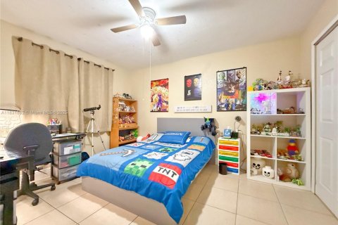 Condo in Cutler Bay, Florida, 2 bedrooms  № 1809501 - photo 23
